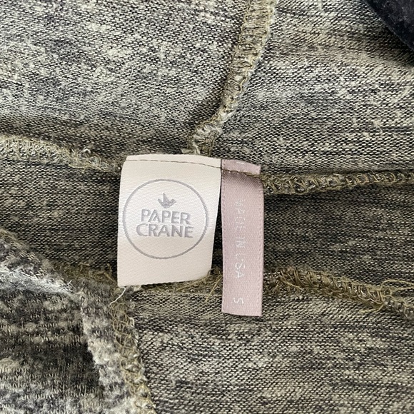 Paper Crane green tunic with hood. - Picture 2 of 4